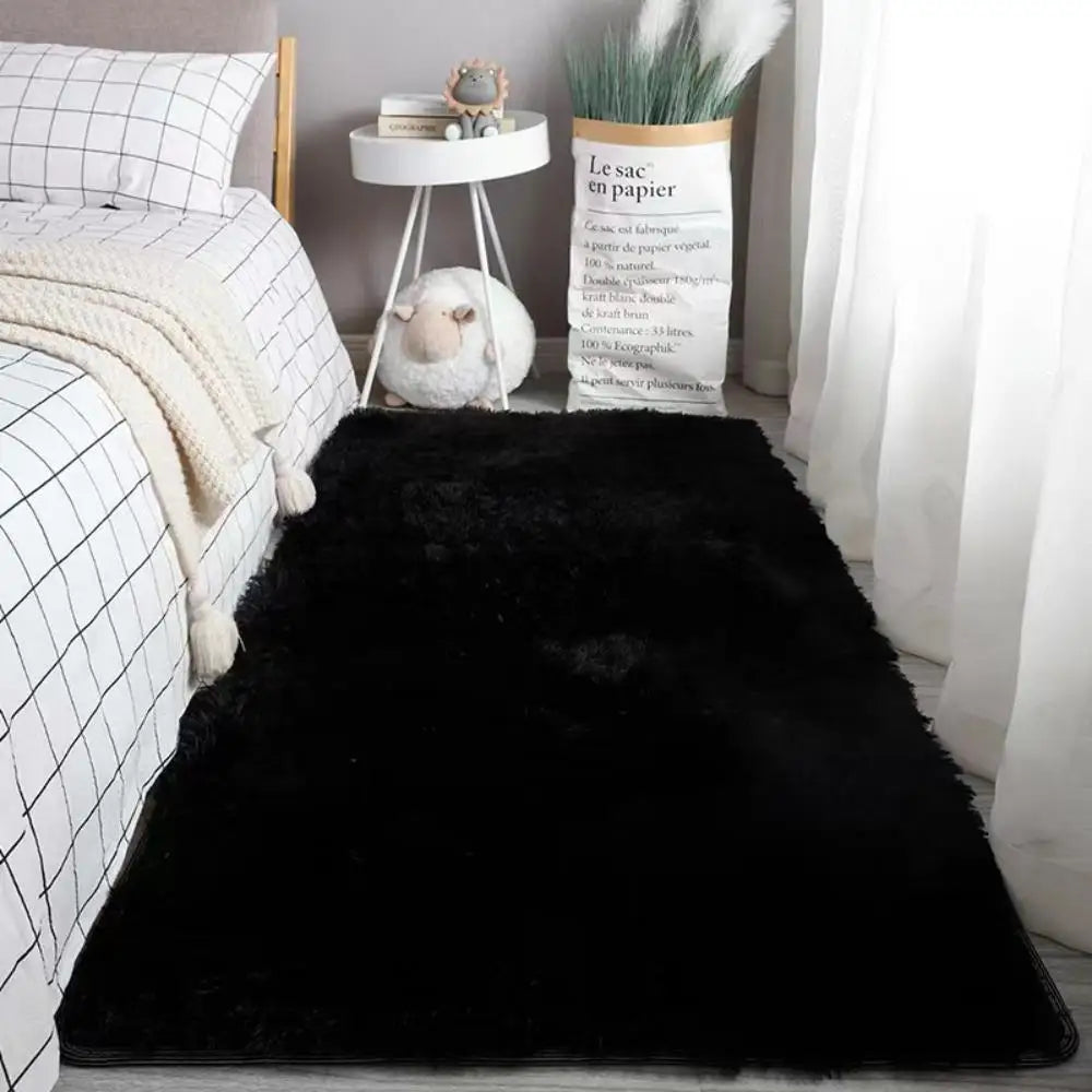Solid Silk & Wool Rug – Warm, Non-Slip & Timeless