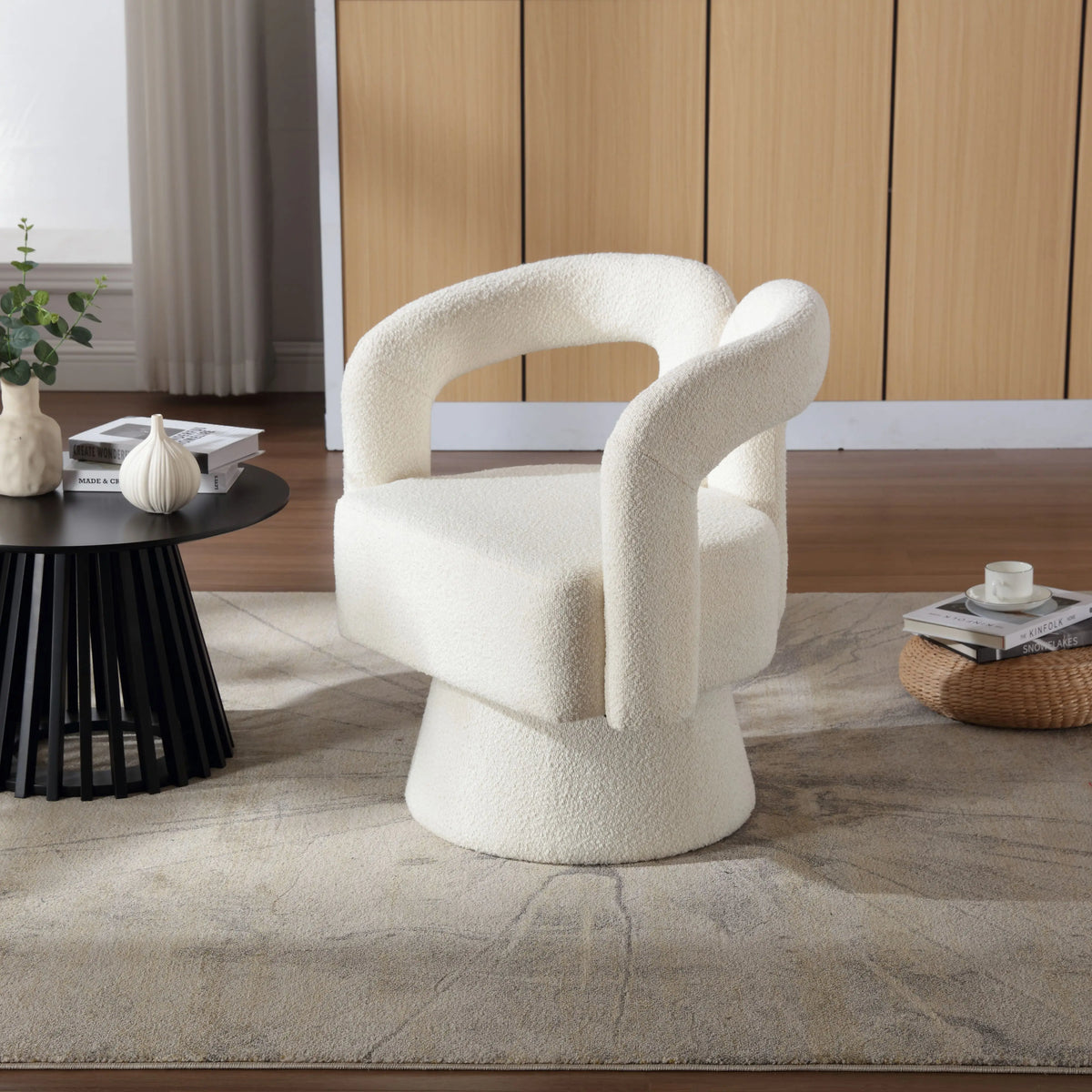 360° Swivel Armchair – Soft Upholstery & Armrests