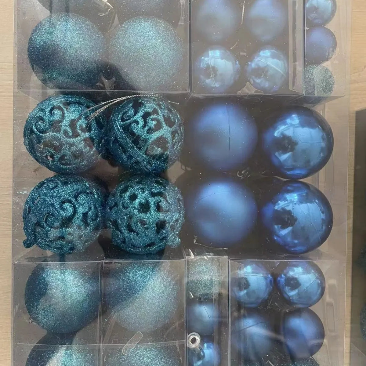 100-Piece Christmas Bauble Set