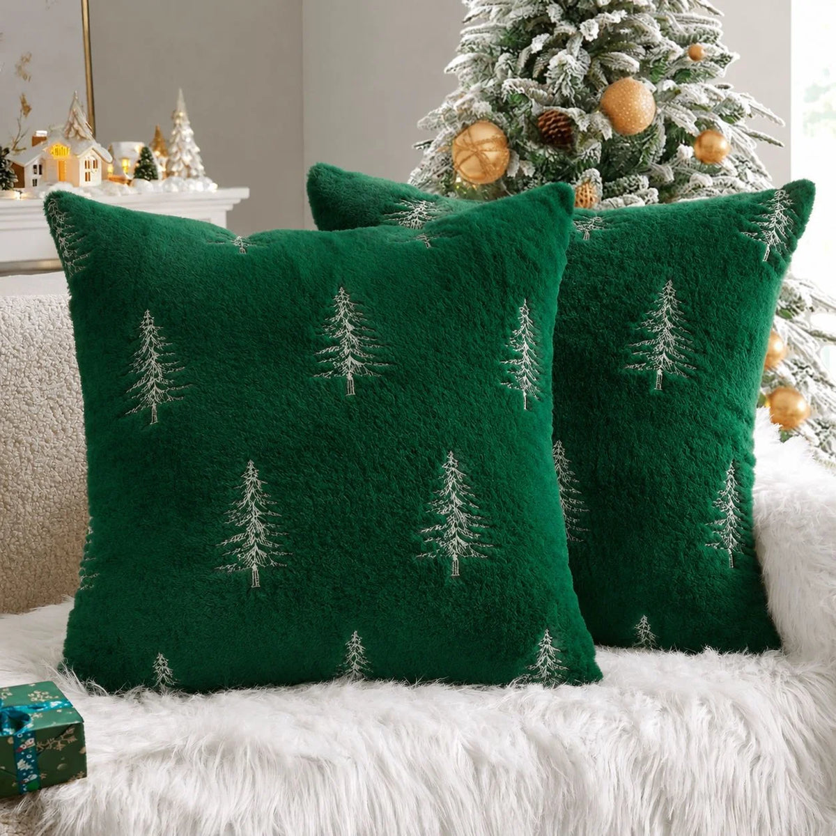 Christmas Tree Embroidered Cushion Cover – 2 piece set, 45x45 cm
