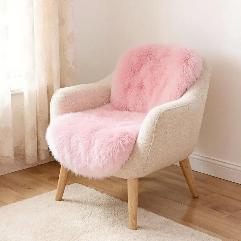 Oval High-Pile Rug – Soft, Non-Slip & Washable